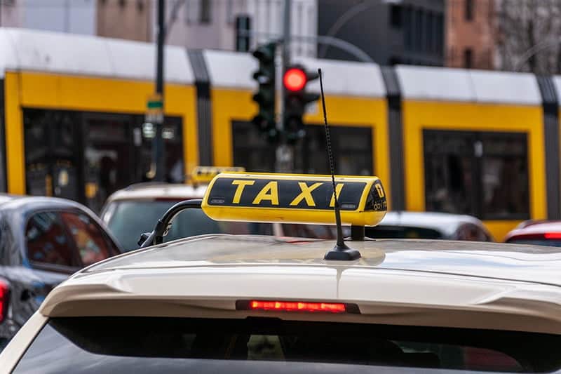 Comment Appeler un Taxi dans la Seine-et-Marne en Cas de Panne de votre Voiture